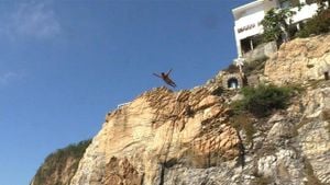 Acapulco Hosts 2024 Base Jumping World Finals