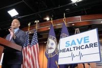 NY Democratic leaders rally at City Hall amid government shutdown