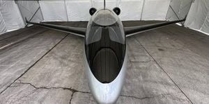 Otto Aerospace Unveils Bold Windowless Jet For Flexjet