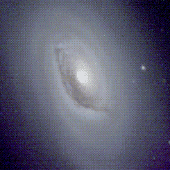 M64: Uyuyan Güzel Gökadası