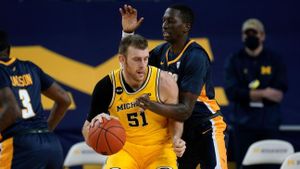 Michigan Wolverines Edge Nebraska Cornhuskers 49-46