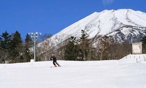 Mount Fuji Experiences Record-Breaking Delay For First Snowcap