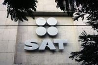 SAT amplía horario de atención para que empresas hagan declaración anual