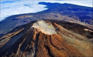 High Winds Force Closure Of Teide National Park Trails