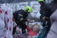 'It was horrifying, like an earthquake' – Kyiv recovering from mass Russian attack that left 2 killed, 32 injured, ahead of peace talks