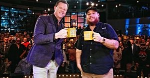 Willie Geist And Luke Combs Bring Nashville Alive With Live NBC Sitdown