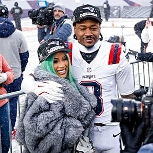 Cardi B Plans $1.2 Million Super Bowl Bash