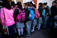 Beca Rita Cetina: Estos alumnos recibirán PAGO DOBLE en abril