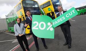 Greens Push For Nationwide 50c Public Transport Fares