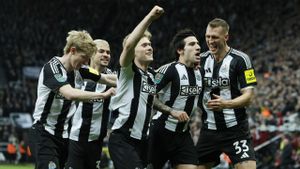 Newcastle United Triumphs To EFL Cup Final With 4-0 Aggregate Win