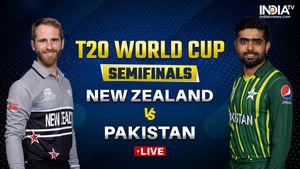 Pakistan And New Zealand Kick Off ODI Tri-Series