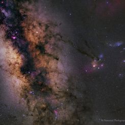  Saturn in the Milky Way 