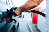 Gas prices rise in Canada; carbon tax elimination expected to net drivers savings