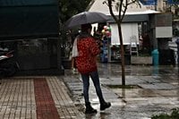 Severe Storm System Brings Heavy Rain and High Winds to Greece - tovima.com
