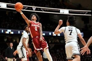 Vanderbilt Hands Alabama Painful Loss As Philon Exits
