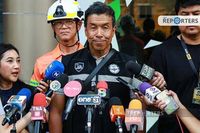 ‘ชัชชาติ’ สยบดราม่า ยืนยัน กทม.ให้ความร่วมมือเก็บหลักฐานเพื่อหาผู้รับผิดชอบเต็มที่ | The Reporters | LINE TODAY