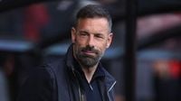 Ruud Van Nistelrooy leaves Leicester City - what's next? | ITV News