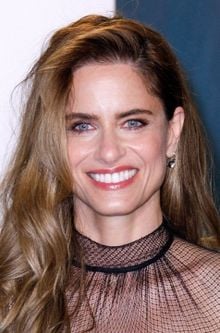 Amanda Peet