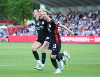 Nächste Niederlage für FC-Frauen: Kölnerinnen deutlich unterlegen – Nationalspielerin trifft doppelt