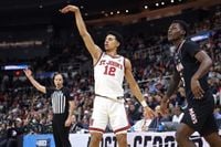 St. John’s rolls past Omaha in NCAA Tournament opener, setting up matchup with John Calipari-led Arkansas