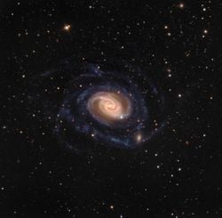 NGC 289: Güney Gökyüzünde Girdap