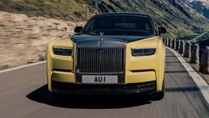 Rolls-Royce Phantom Celebrates Bond Legacy