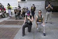 FBI fires agents photographed kneeling during 2020 racial justice protest | Jefferson City News-Tribune
