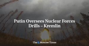 Putin Oversees Major Nuclear Drill Amid Summit Delay