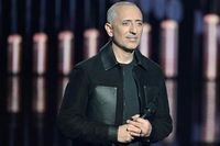 Gad Elmaleh réinvente le mythique cabaret Michou en temple du stand-up