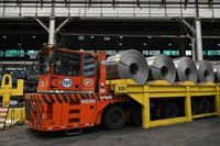 Why These Steel Stocks Are Off to a Hot Start Monday