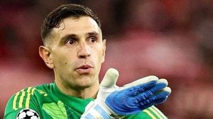Emi Martinez Stays At Aston Villa Amid Transfer Drama