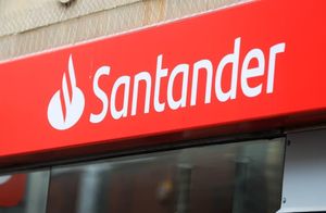 Santander CEO Compensation Surges Amid Record Profits