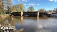 Medieval Worcester bridge set for £5m repairs damaged again