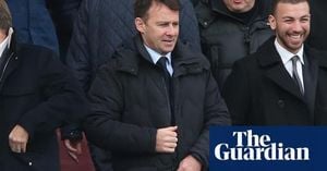 Dougie Freedman Leaves Crystal Palace For Al-Diriyah Role