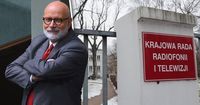 Co z koncesjami dla TV Republiki i wPolsce24? Mamy głos z KRRiT. 