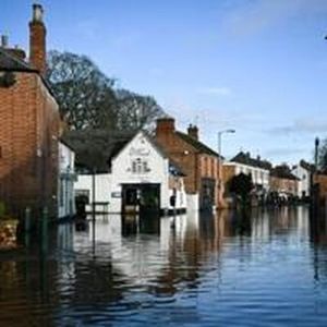 UK Urged To Prepare For 2C Warming By 2050