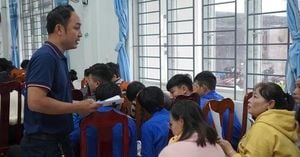 Hai Phong And Da Nang Host Major Job Fairs