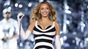 Beyoncé Adds Third Concert Date For Paris Tour