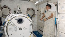 Astronotlar Nasıl Uyur? Uzay Görevlerinde Astronotların Uyku Döngüsü Nasıl Düzenlenir?