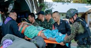 Thailand Cambodia Border Clashes Shatter Fragile Ceasefire