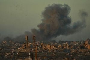 Trump Pressures Israel And Hamas Amid Gaza Crisis