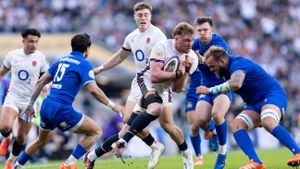 England Dominates Italy 47-24 At Twickenham