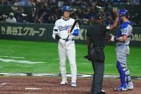 「大金を払ったんだぞ」　大谷翔平の申告敬遠にブーイング、米記者“同情”「オオタニを見るために」