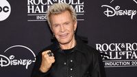 Paul Stanley, Billy Idol appear in new Workday ‘rock star’ ads – 100.7 FM – KSLX – Classic Rock