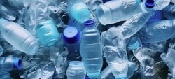 Plastik diyince herkesin aklına doğanın pislenmesi geliyor. Peki, neden diye kimse sormuyor?