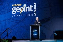 Pentagon, Yapay Zekayla Hedef Tespitini Dakikalara İndiriyor!
