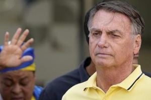 Bolsonaro Considered Argentina Asylum Amid Coup Probe