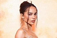 Zoe Kravitz Reviews Bestie Taylor Swift’s New Album ‘The Life of a Showgirl’: ‘No Skips’
