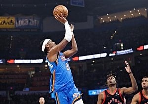 Raptors Edge Thunder In Gritty NBA Showdown At Paycom Center