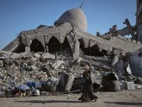 Unexploded Israeli bombs threaten lives as Gaza clears debris, finds bodies
